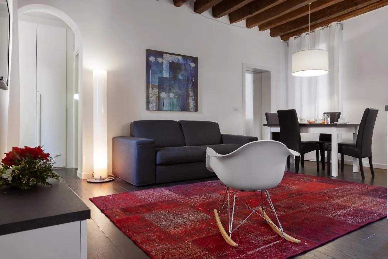 City Apartments Rialto Veneza Itália