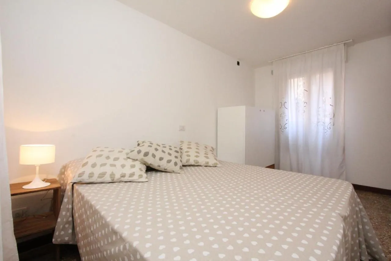 City Apartments Rialto Veneza 0*,