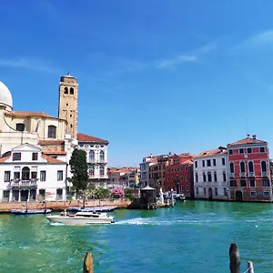 Quarto em Acomodações Particulares Zen Grand Canal, Veneza